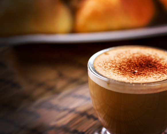 Macchiato Preparar un Macchiato Prepare a Macchiato